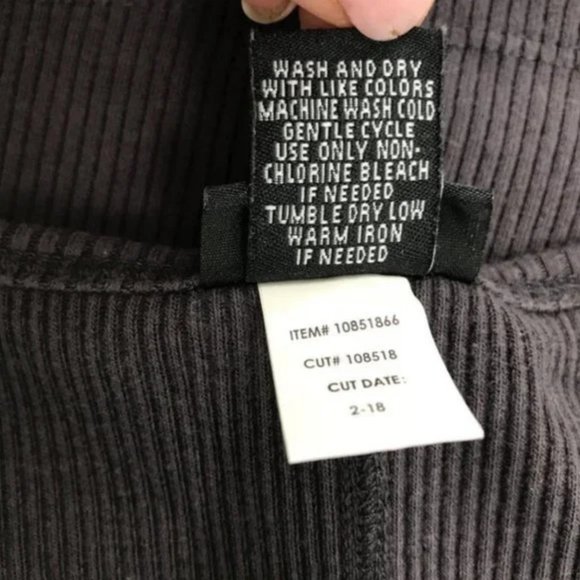 Torrid - Ribbed Lace Up Sleeveless Tank Top - Picture 6 of 9